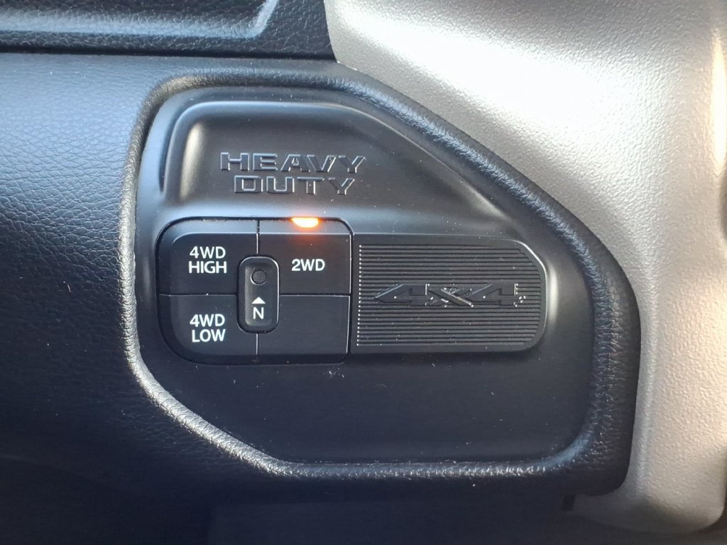 Used 2024 RAM 2500 Laramie w/ Safety Group AWD/4WD image 25