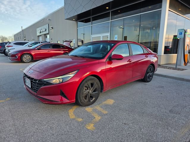 Used 2023 Hyundai Elantra SEL