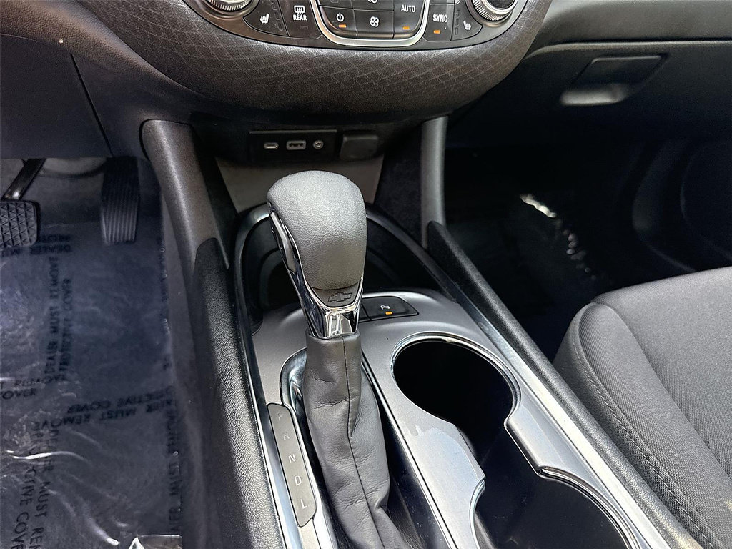 Used 2025 Chevrolet Malibu LT FWD image 13