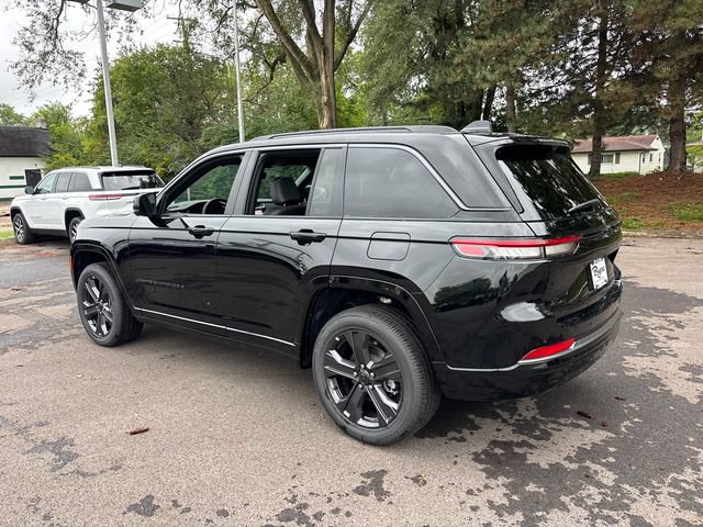 New 2027 Jeep Grand Cherokee Limited AWD/4WD image 4