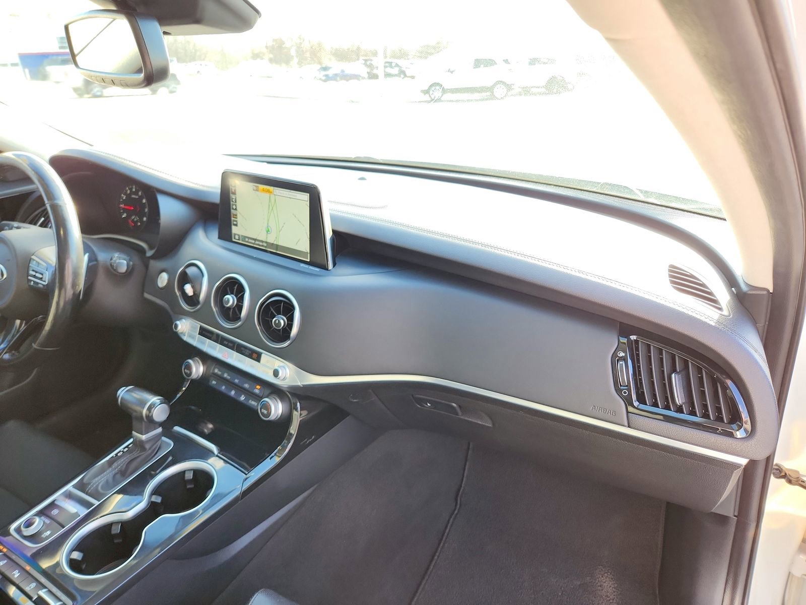 Used 2018 Kia Stinger Premium image 24
