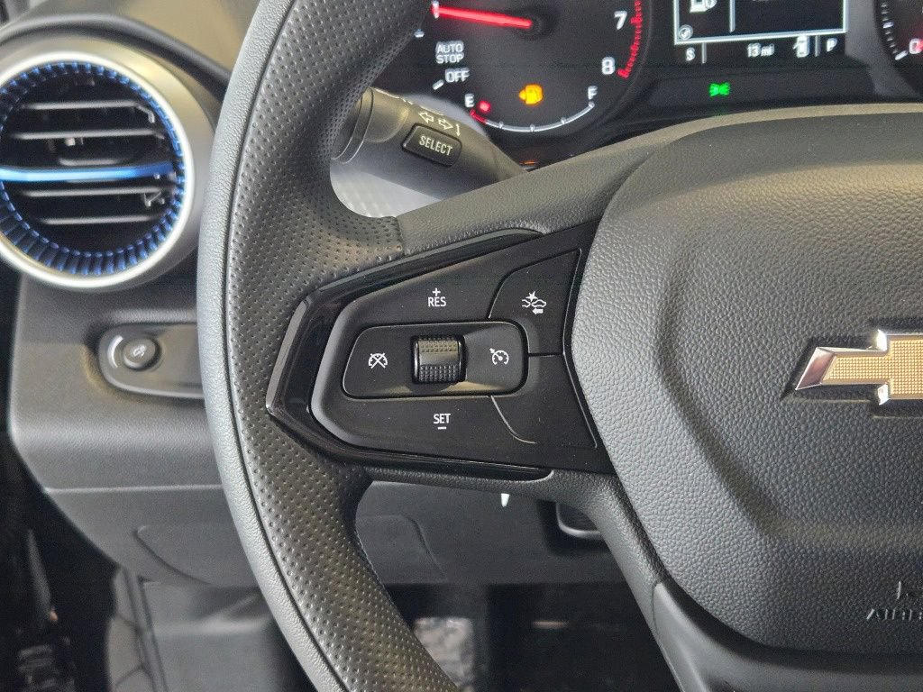 New 2026 Chevrolet Trax LS w/ LS Convenience Package FWD image 24