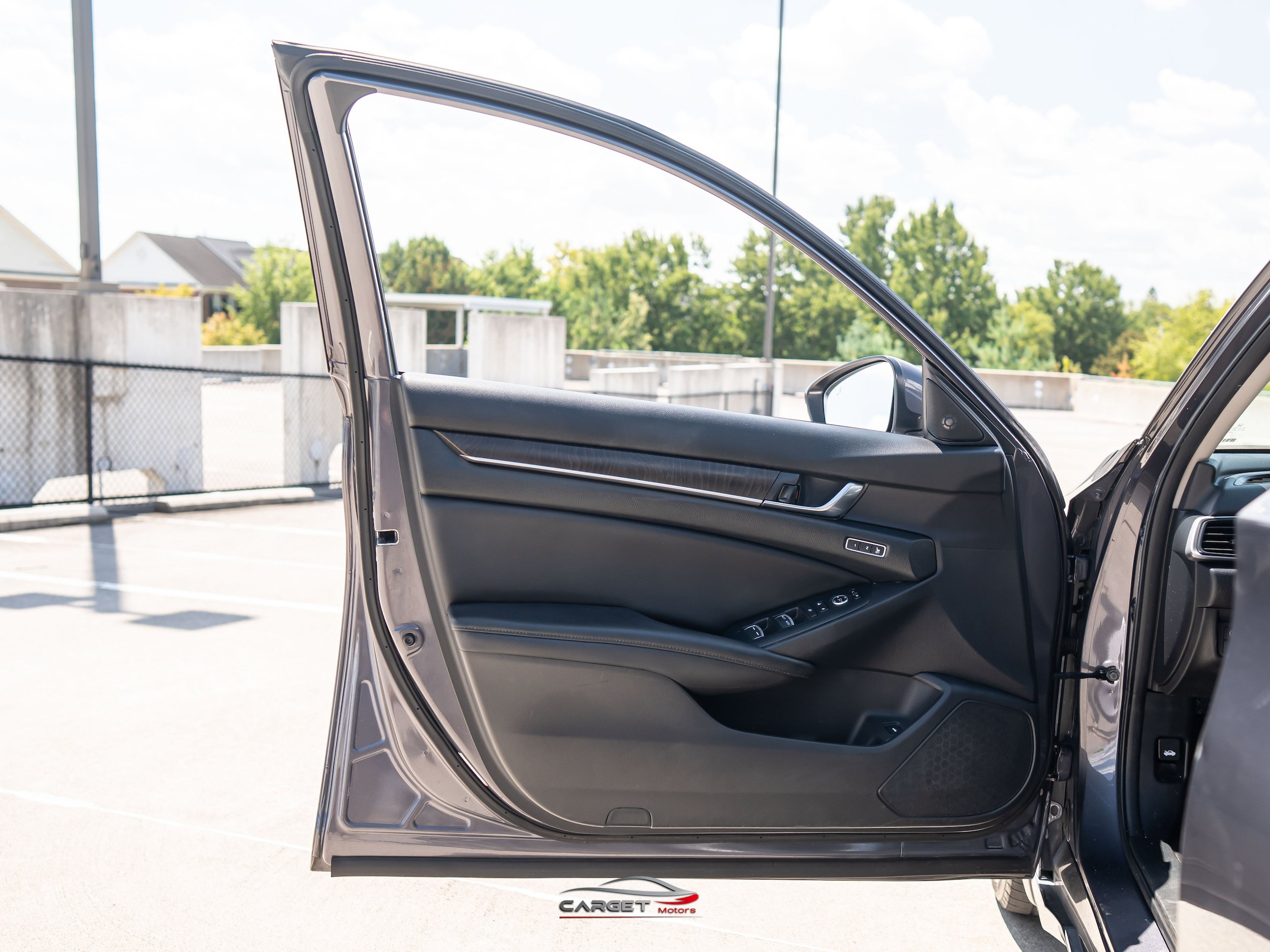 Used 2019 Honda Accord EX-L image 37