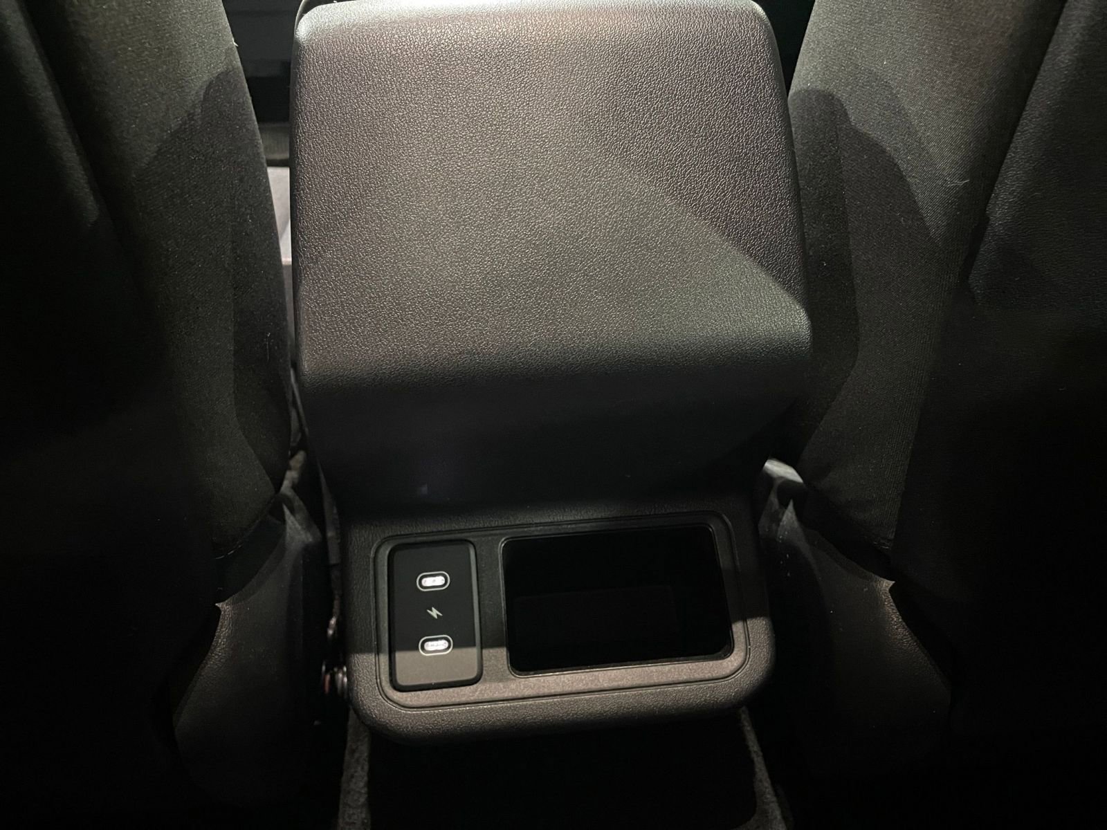 Used 2025 Kia K4 LXS image 24