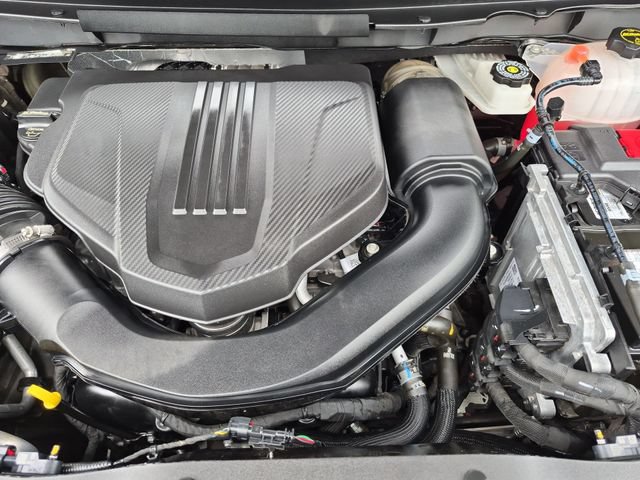 Used 2024 Chevrolet Traverse RS w/ LPO, Floor Liner Package AWD/4WD image 33