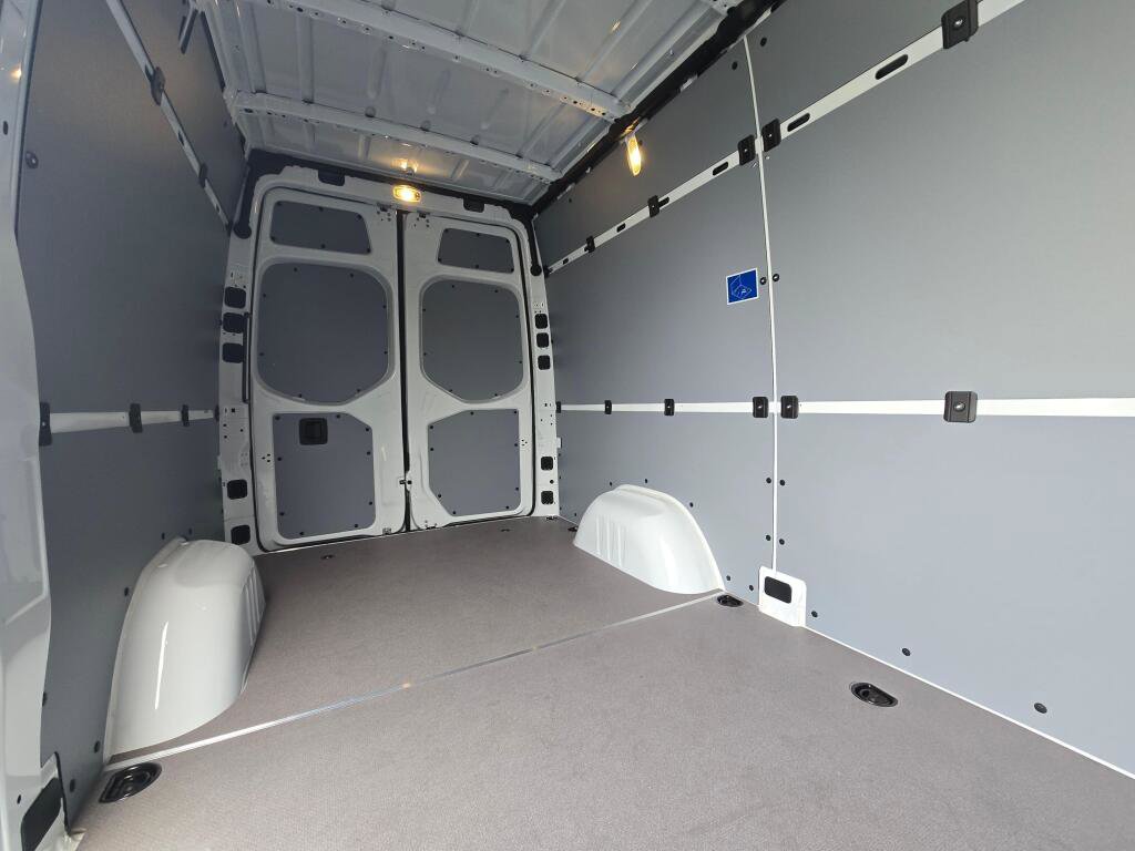 New 2026 Mercedes-Benz Sprinter 144 Cargo image 20