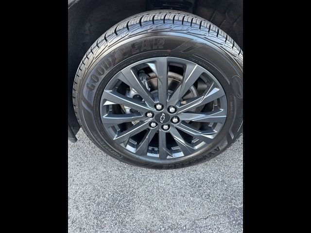 Used 2023 Chevrolet Traverse RS w/ LPO, Floor Liner Package image 4