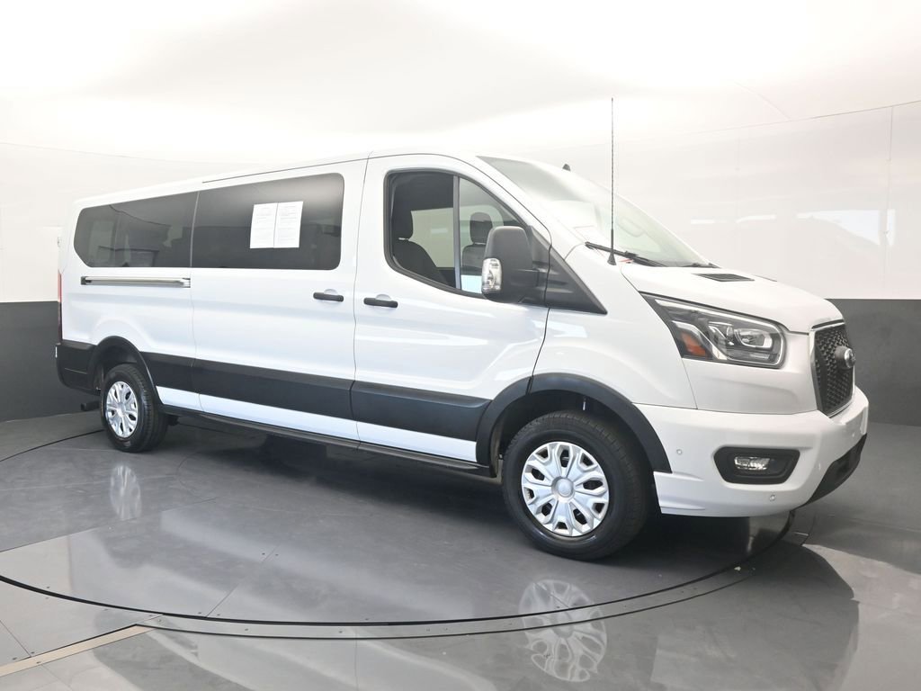 Used 2023 Ford Transit 350 XLT image 8