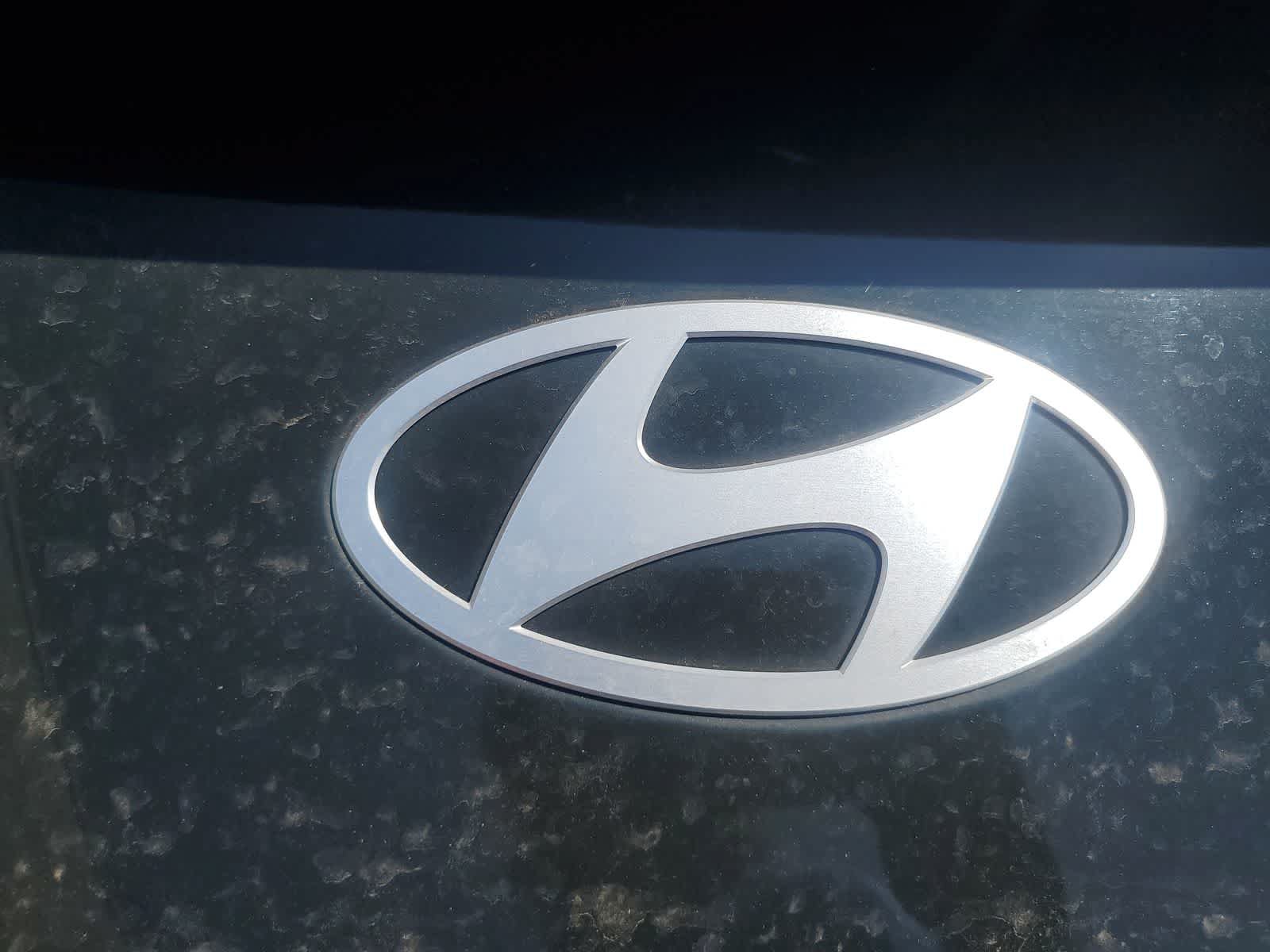 Used 2024 Hyundai Ioniq 6 SE RWD image 11