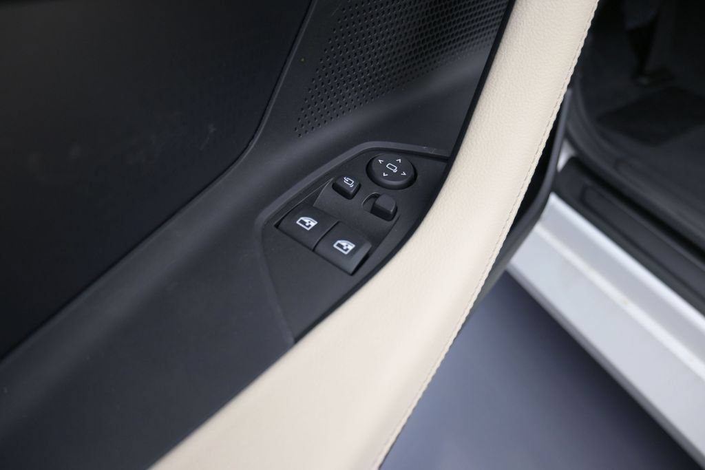 New 2026 BMW 230i Coupe w/ Premium Package RWD image 9