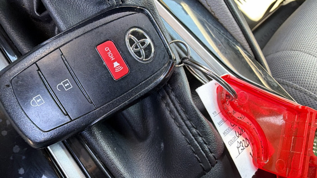 Certified 2023 Toyota Corolla SE FWD image 29