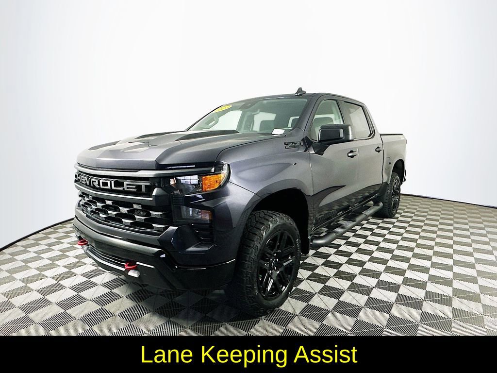 Used 2023 Chevrolet Silverado 1500 Custom Trail Boss w/ LPO, Dark Essentials Package image 5