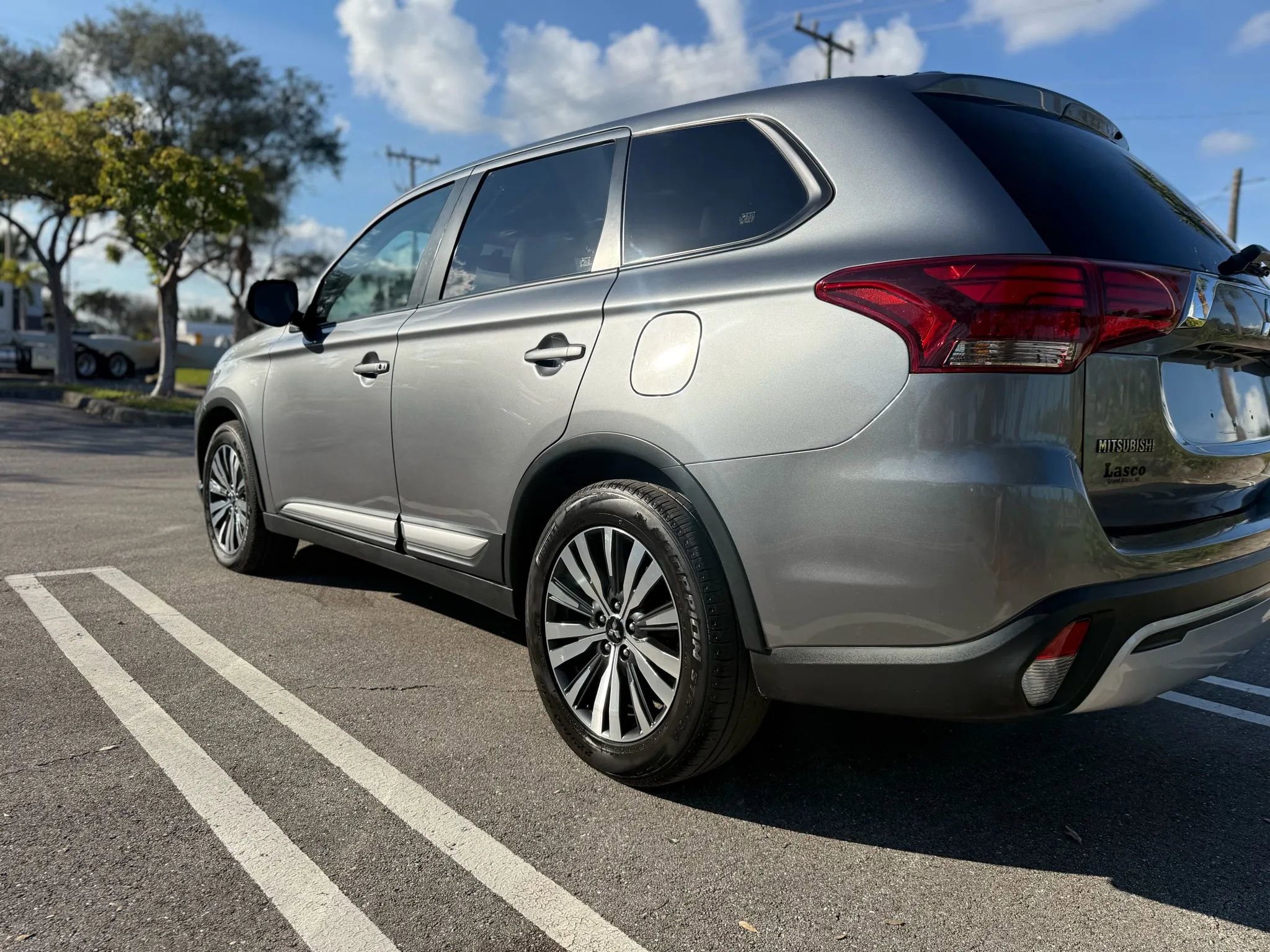 Used 2019 Mitsubishi Outlander SEL FWD image 9