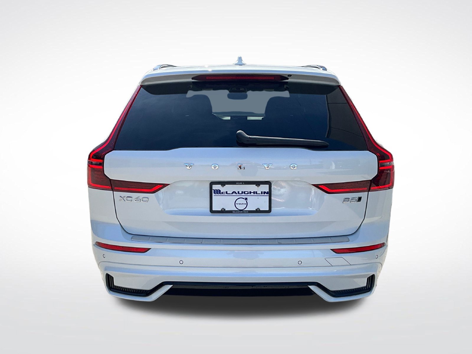 New 2026 Volvo XC60 B5 Plus w/ Climate Package AWD/4WD image 4