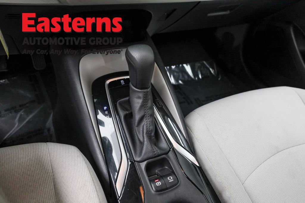 Used 2022 Toyota Corolla LE w/ Carpet Mat Package (TMS) image 13