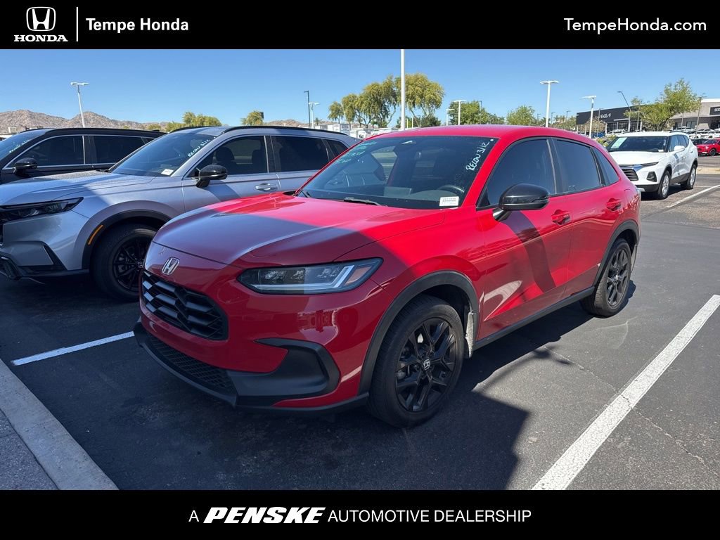 Used 2023 Honda HR-V Sport image 1