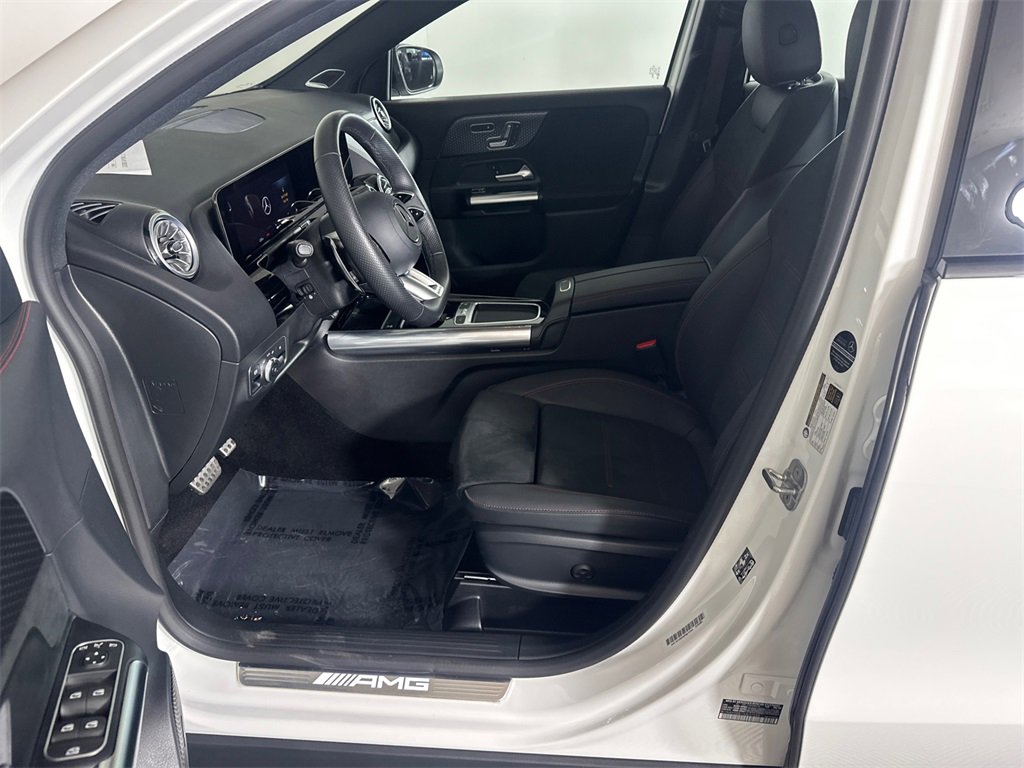 Certified 2025 Mercedes-Benz GLA 35 AMG 4MATIC image 9