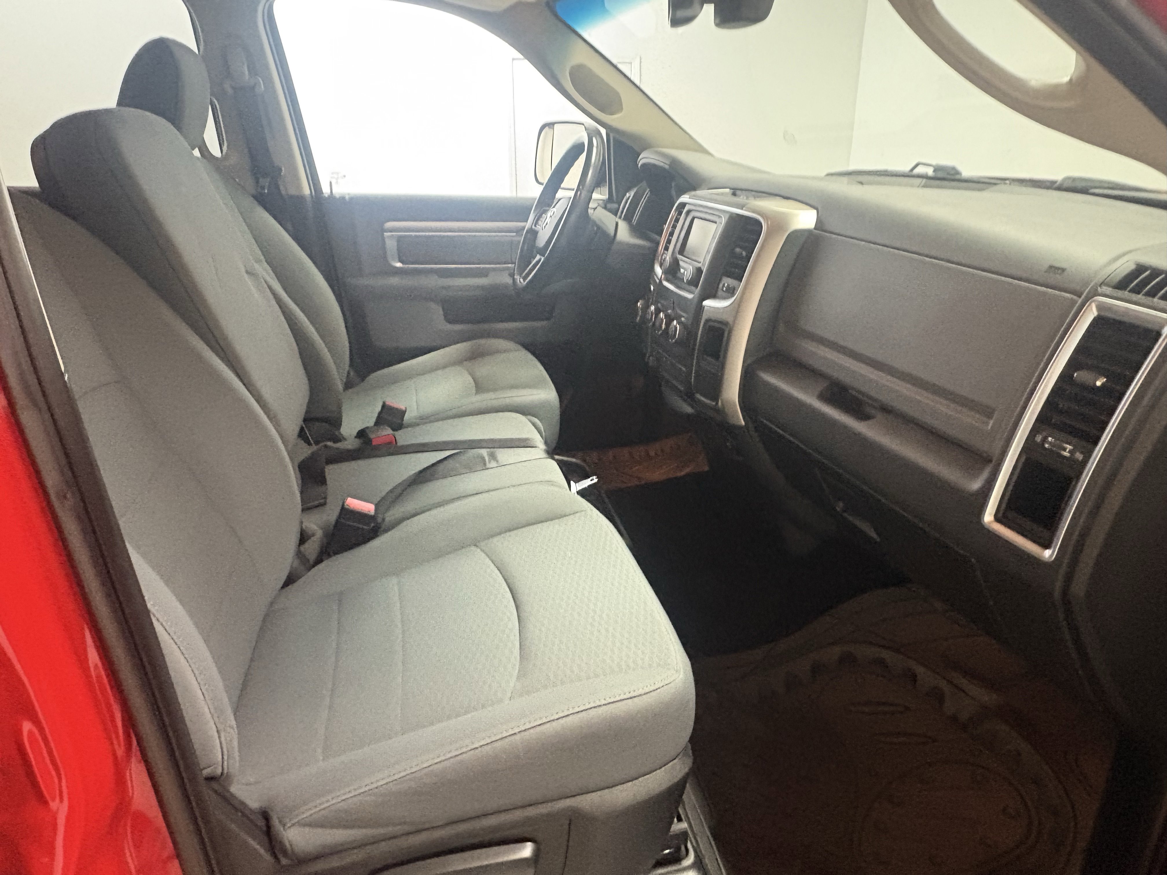 Used 2017 RAM 1500 Outdoorsman image 35