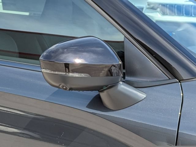 New 2026 Mitsubishi Outlander SEL Black Edition FWD image 12