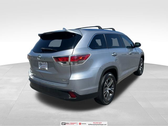 Used 2016 Toyota Highlander XLE FWD image 5