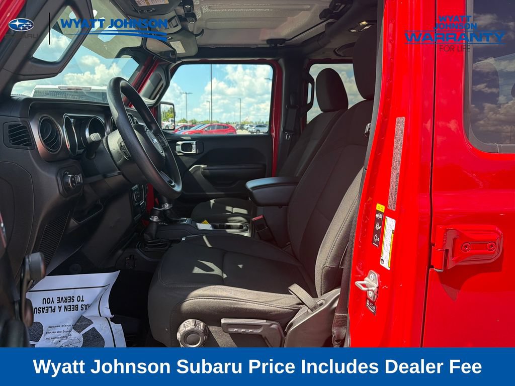 Used 2021 Jeep Gladiator Sport AWD/4WD image 19