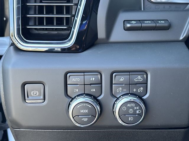 New 2026 GMC Sierra 2500 Denali Ultimate image 17