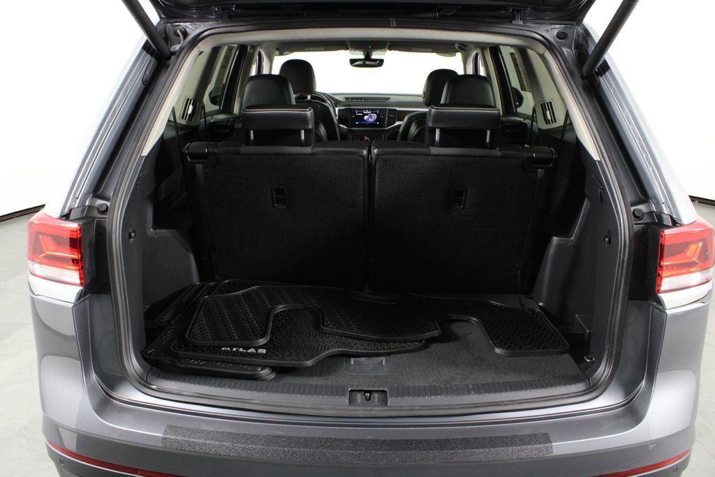 Used 2021 Volkswagen Atlas SE FWD image 17