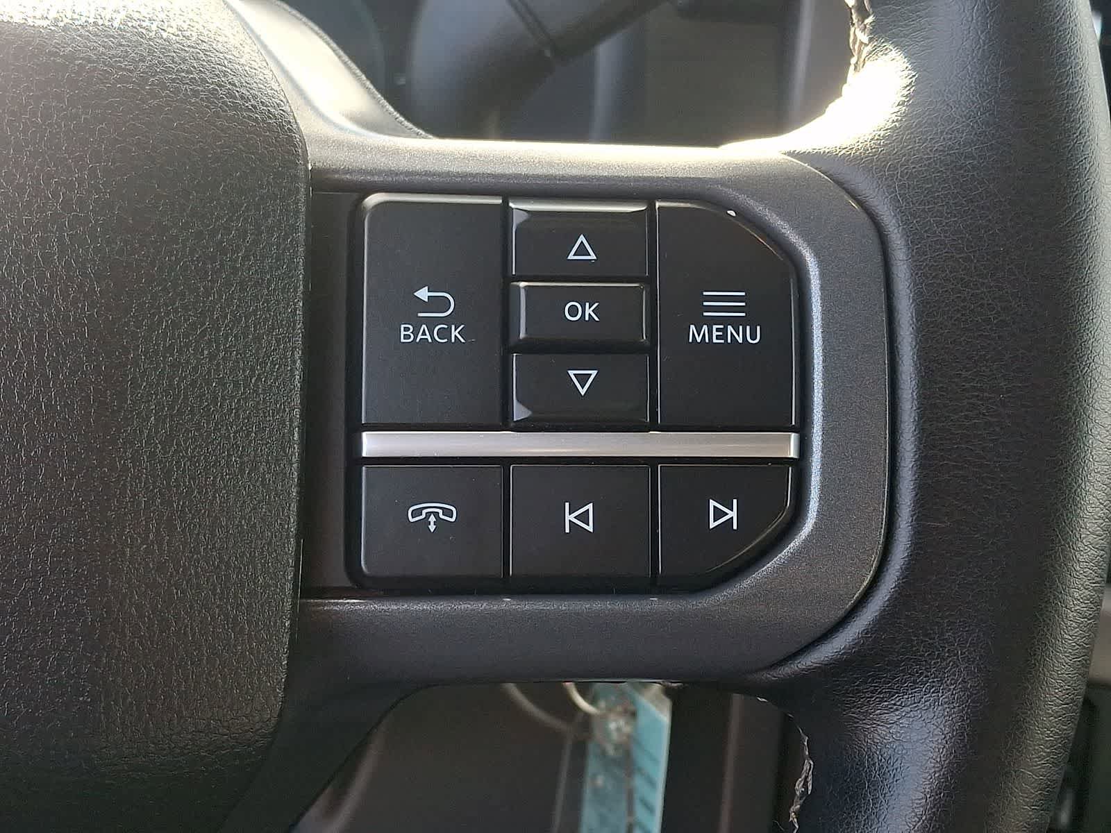 Used 2025 Ford F150 XLT w/ Equipment Group 301A Standard AWD/4WD image 17
