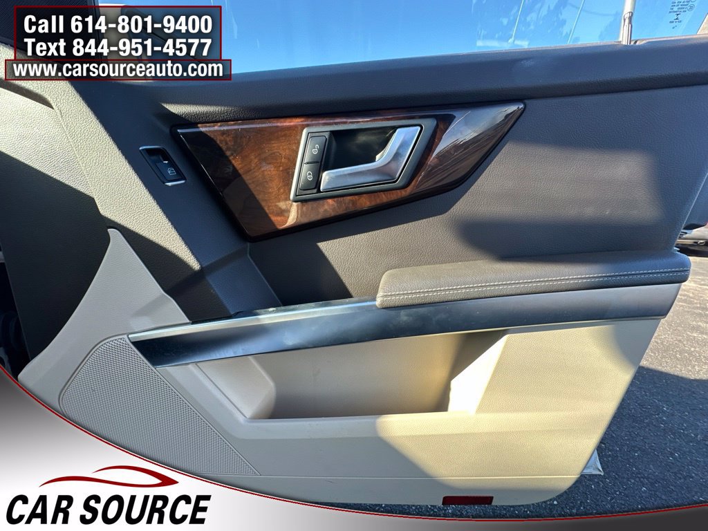 Used 2015 Mercedes-Benz GLK 350 4MATIC image 33