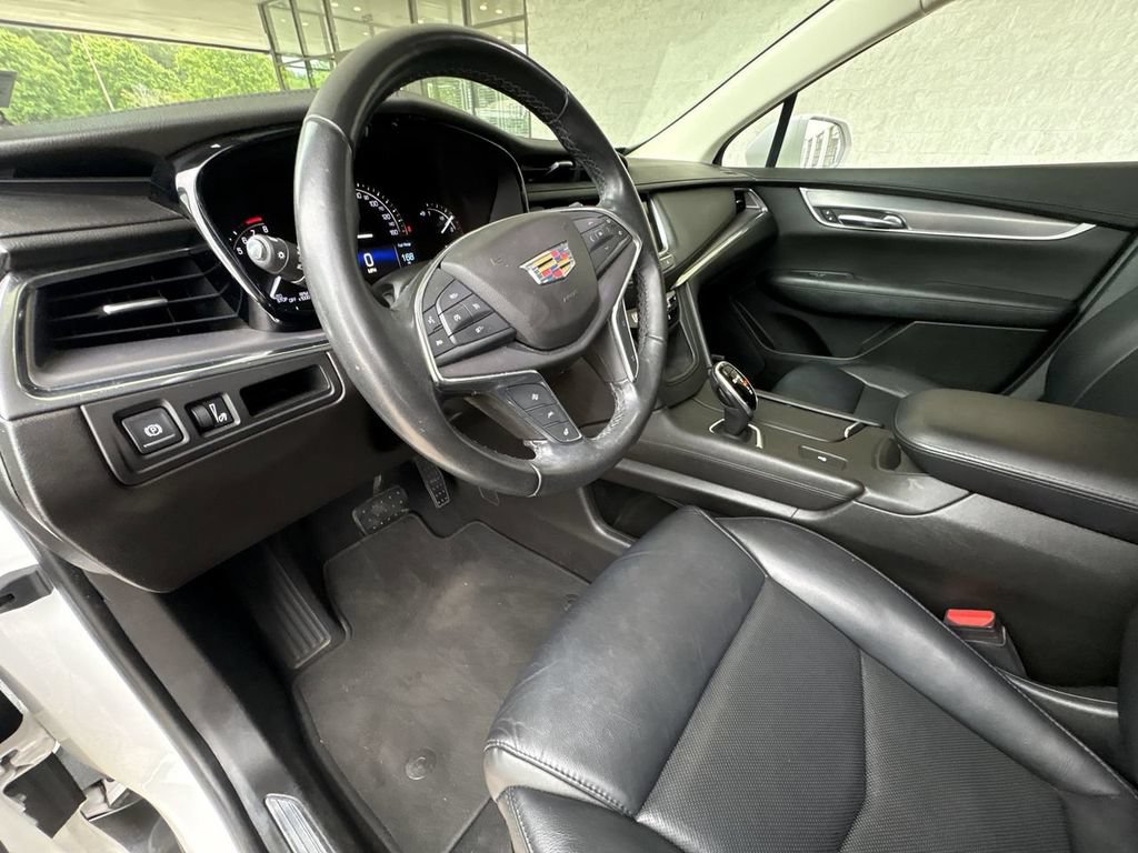 Certified 2019 Cadillac XT5 Luxury FWD image 10