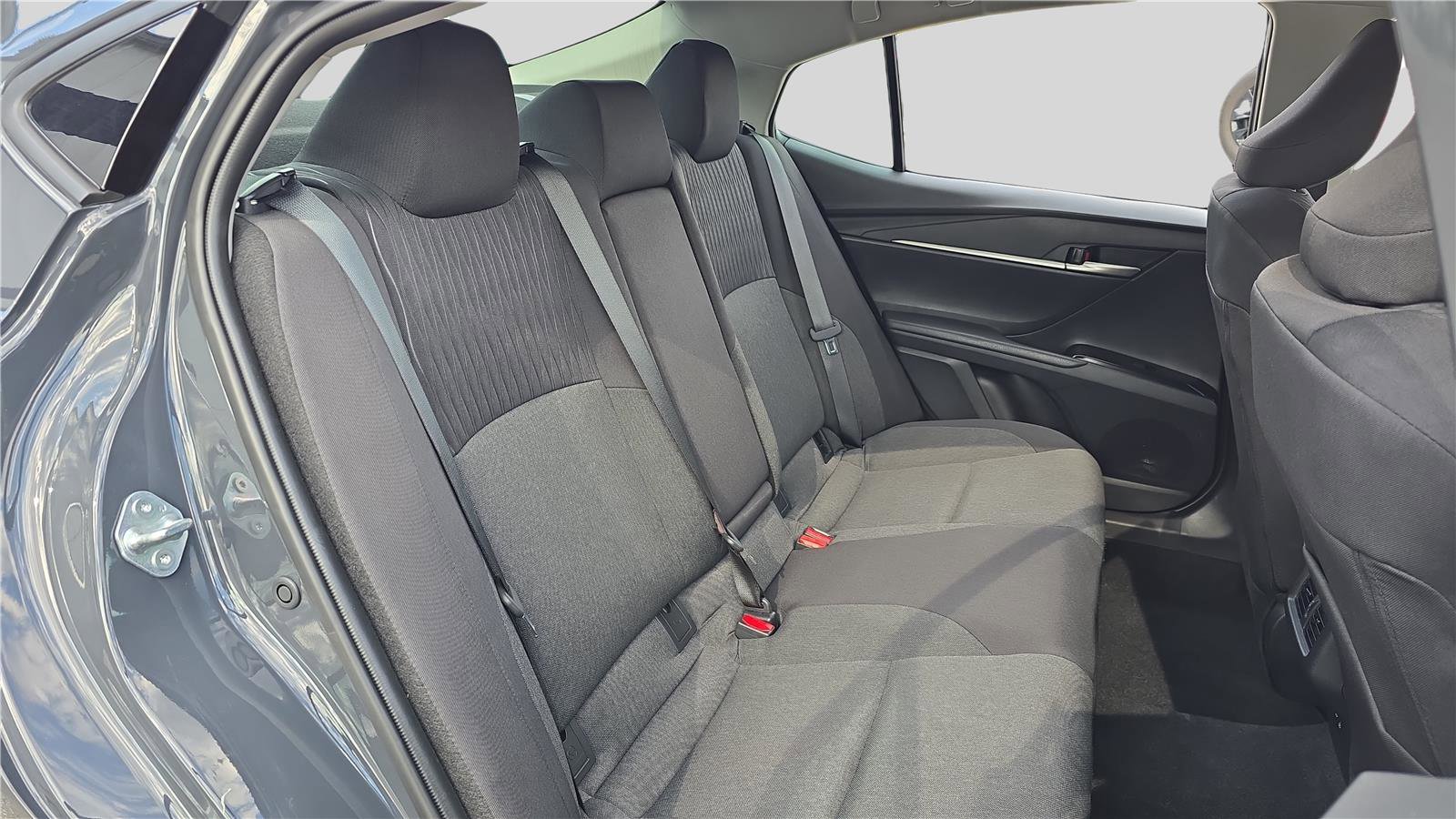 Used 2026 Toyota Camry LE FWD image 17