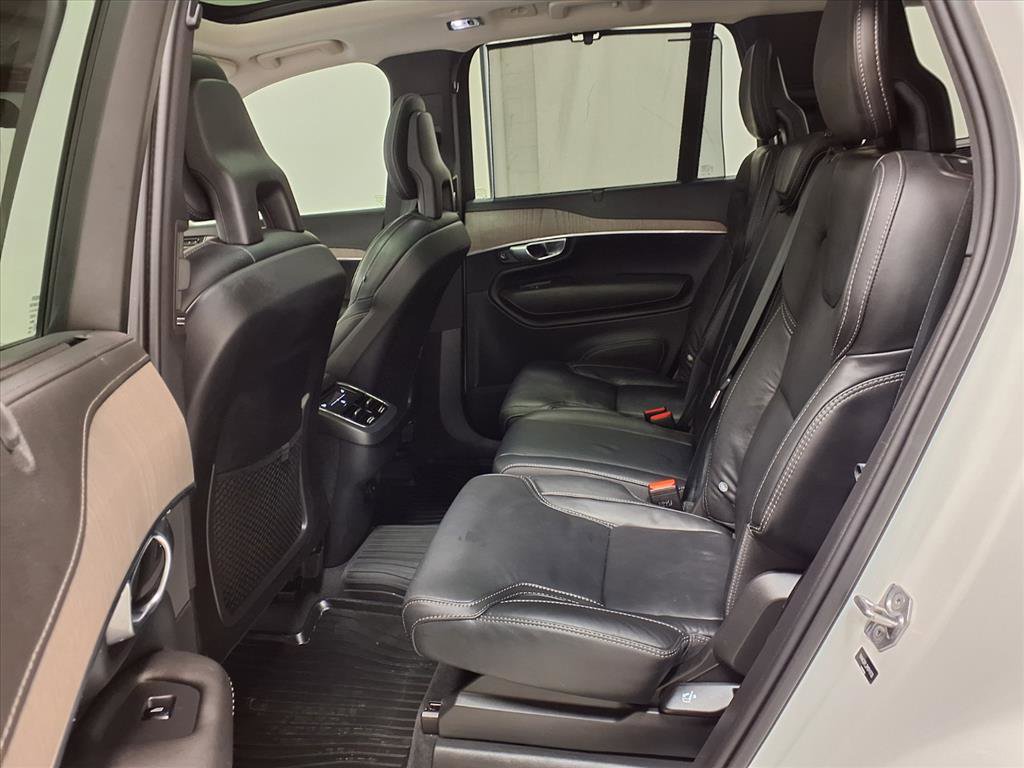 Used 2021 Volvo XC90 T6 Inscription w/ Climate Package image 24