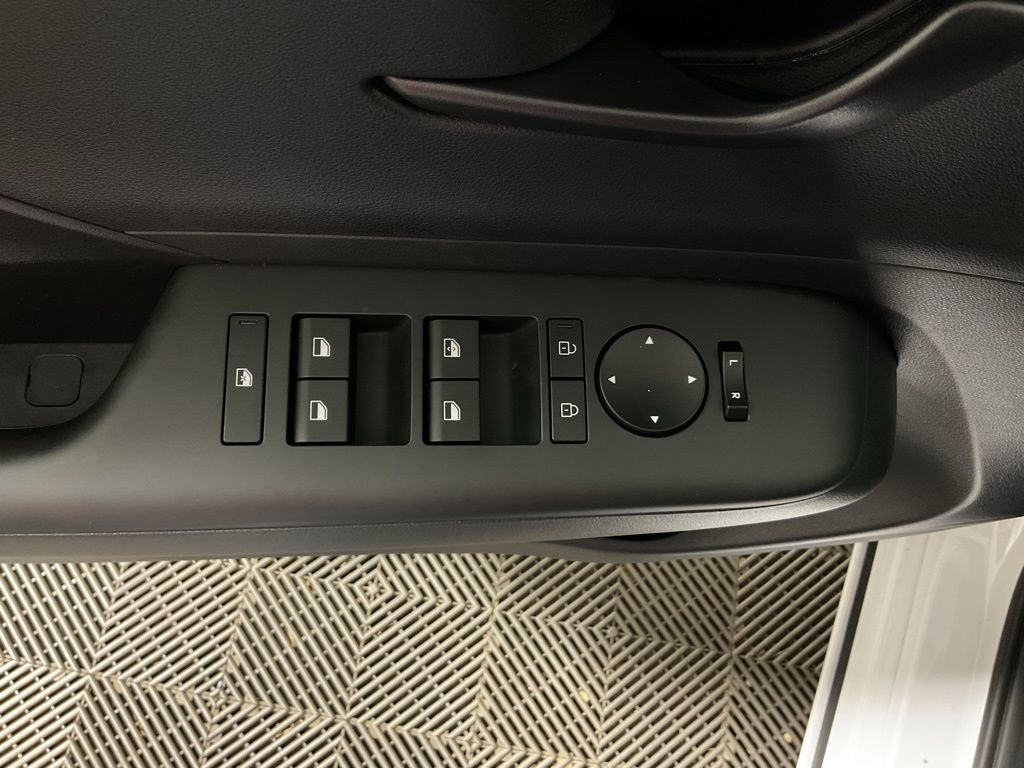 New 2025 Hyundai Kona SEL image 18