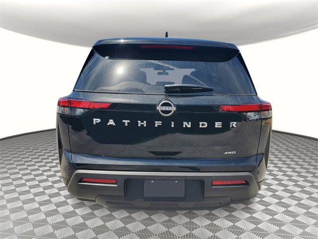New 2025 Nissan Pathfinder S image 5