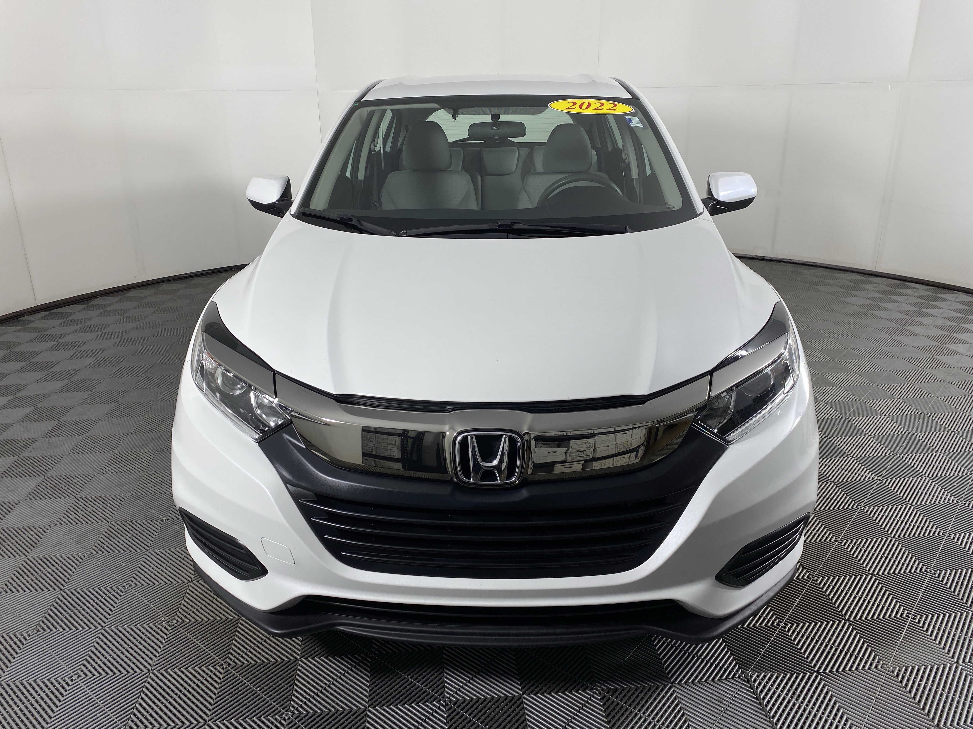 Used 2022 Honda HR-V LX image 11