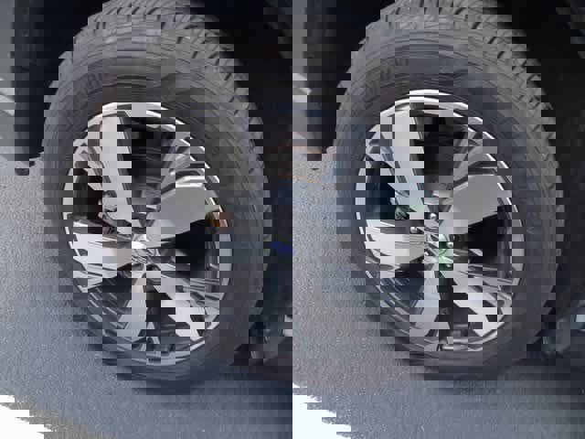 Used 2021 Subaru Forester Touring image 12