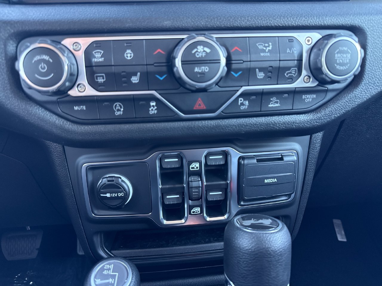 New 2027 Jeep Wrangler Unlimited Sport AWD/4WD image 15