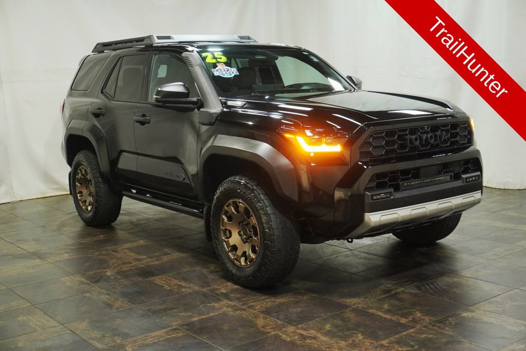 Certified 2025 Toyota 4Runner Trailhunter AWD/4WD image 4