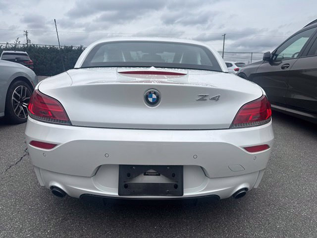 Used 2016 BMW Z4 sDrive35is RWD image 16