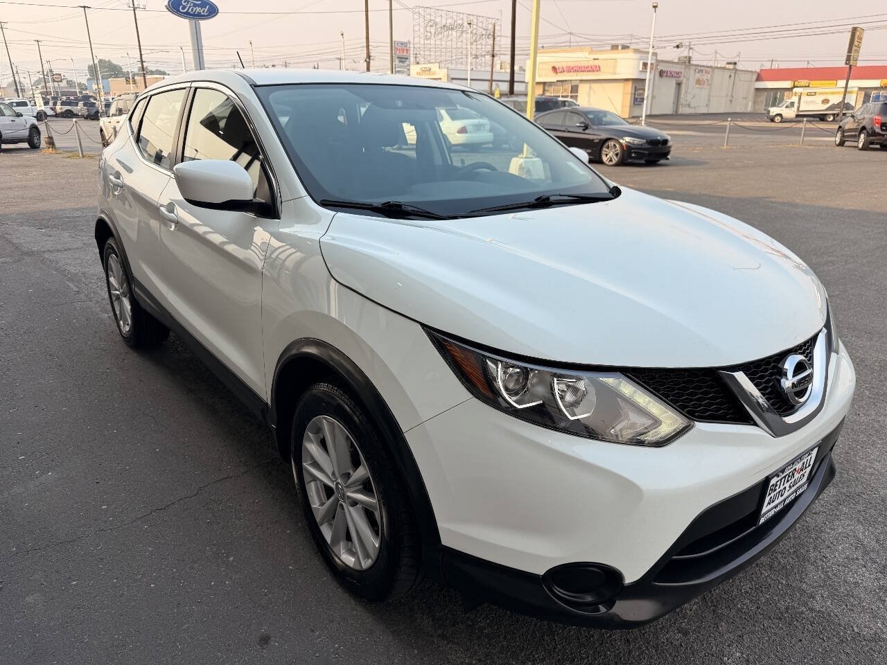 Used 2017 Nissan Rogue Sport S w/ S Appearance Package AWD/4WD image 6