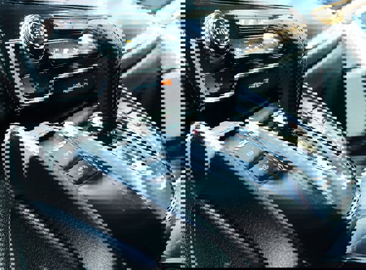 Used 2021 Honda CR-V EX image 52