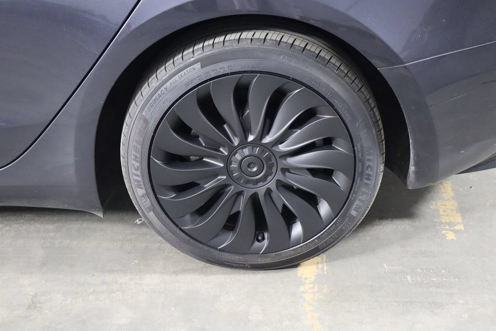 Used 2024 Tesla Model 3 Long Range AWD/4WD image 34