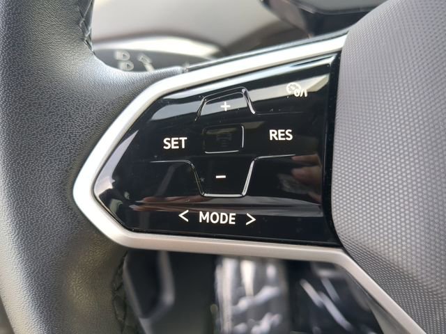 Certified 2023 Volkswagen ID.4 S image 29