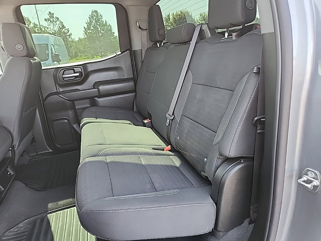 Used 2023 Chevrolet Silverado 1500 Custom AWD/4WD image 33