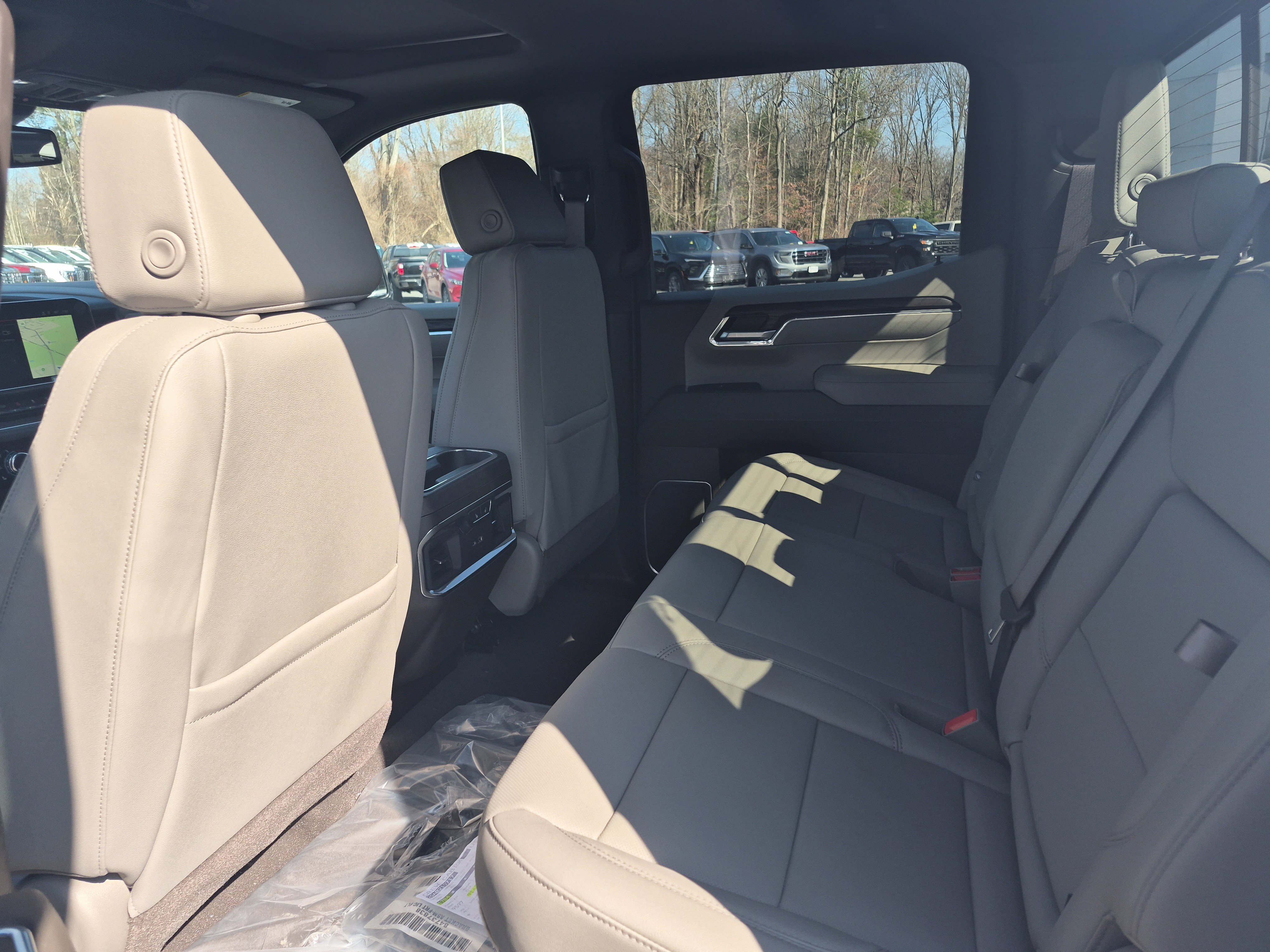 Used 2026 GMC Sierra 1500 SLT w/ SLT Premium Plus Package image 10