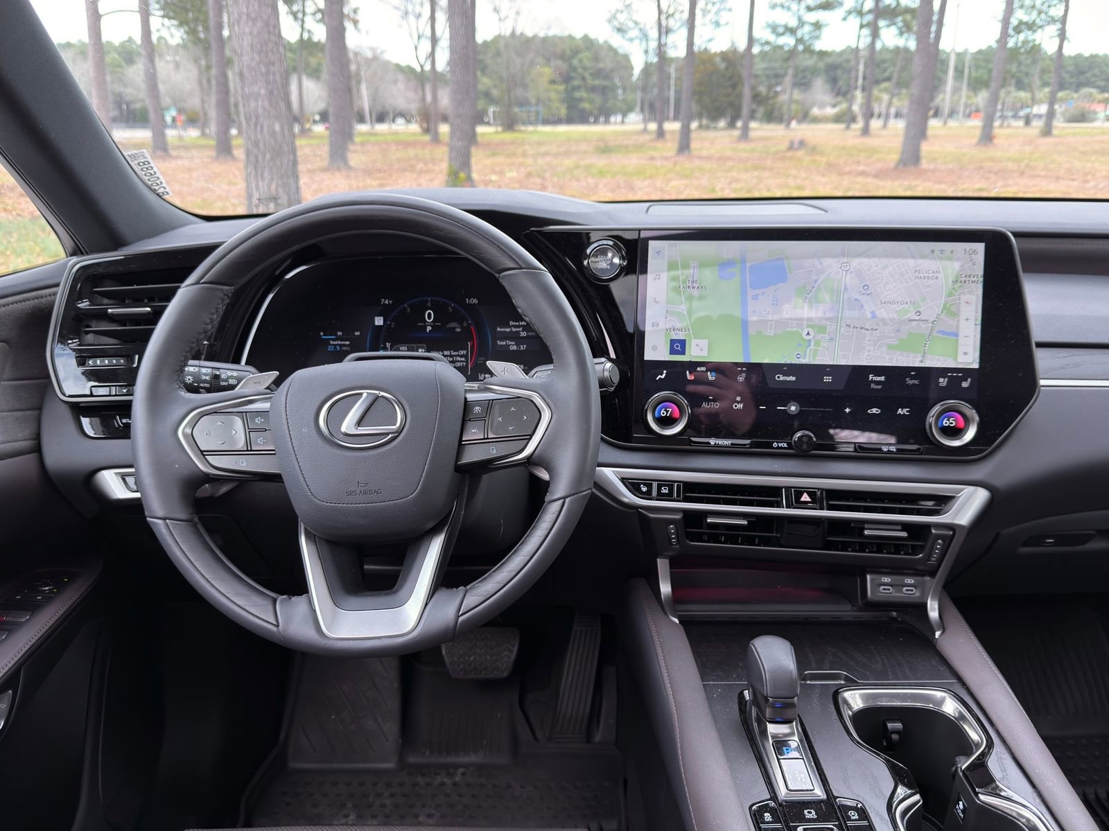 Used 2025 Lexus RX 350 AWD w/ Convenience Package image 3