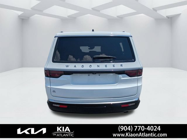 Used 2025 Jeep Wagoneer 4WD w/ Convenience Group I image 4