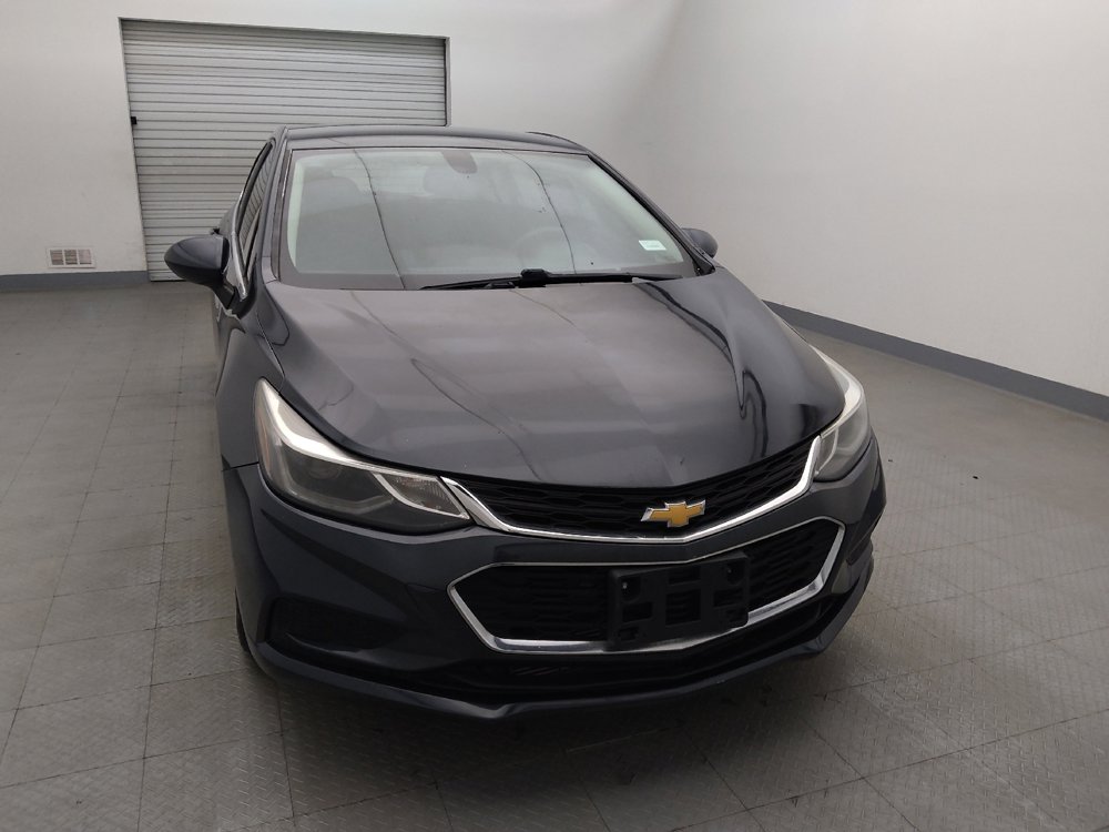 Used 2017 Chevrolet Cruze LT w/ Convenience Package image 14