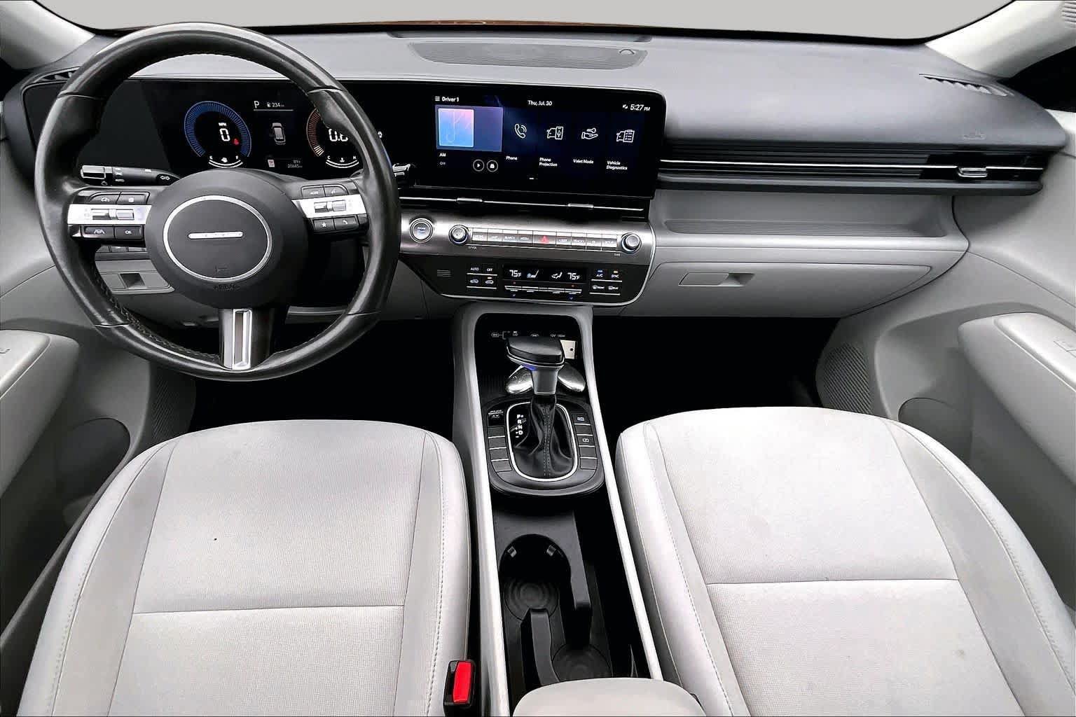 Used 2024 Hyundai Kona SEL FWD image 14