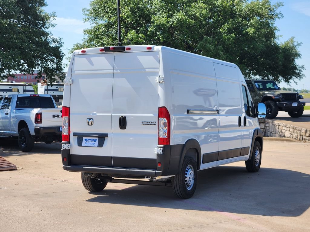 New 2026 RAM ProMaster 2500 w/ Convenience Group FWD image 4